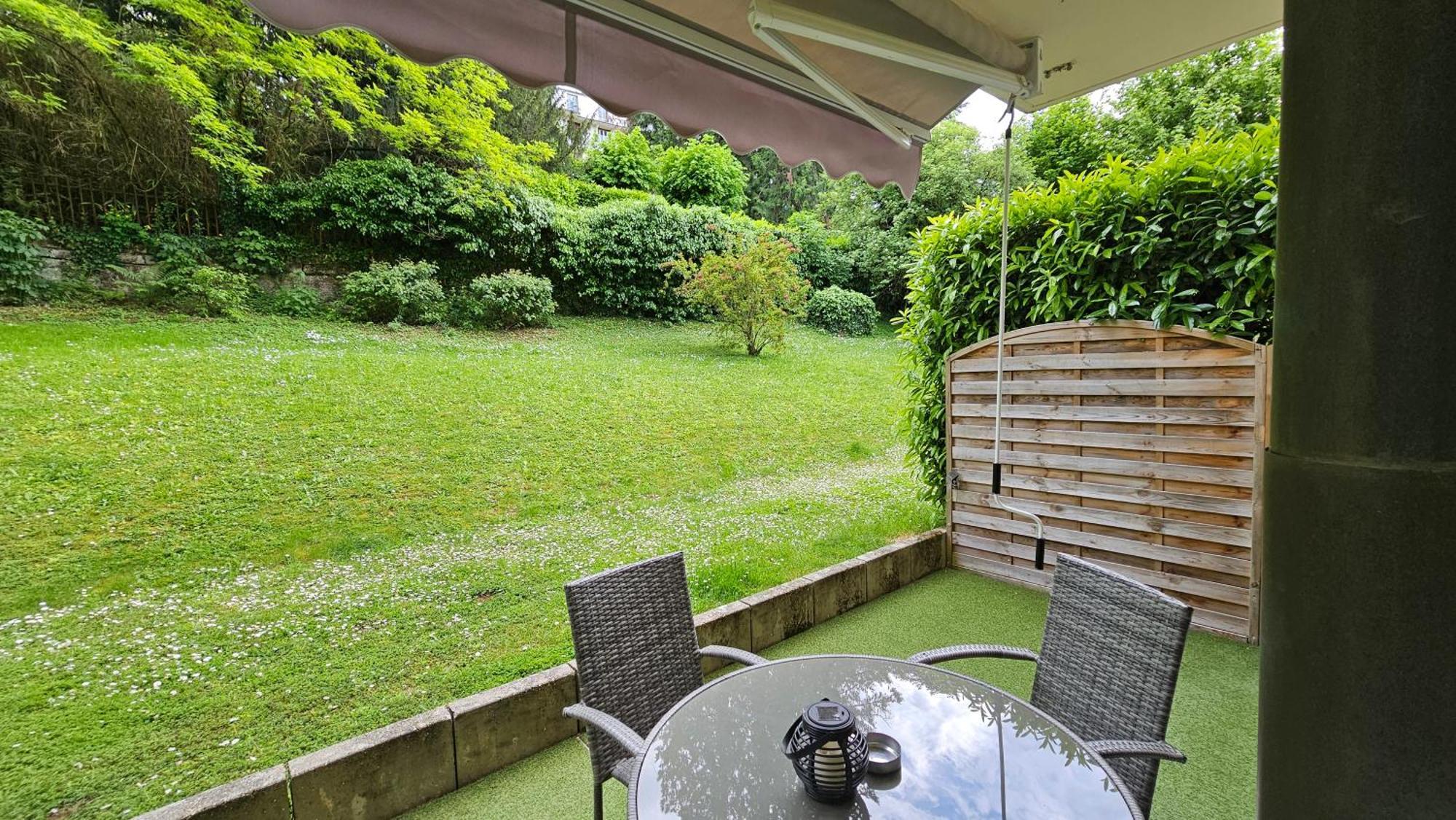 エヴィアン・レ・バンConfidentiel Standing - Terrasse & Parking Prive - Port De Plaisanceアパートメント エクステリア 写真